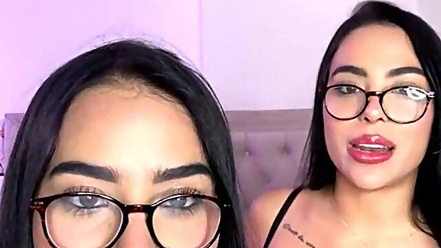 Gemelas Abello Loland