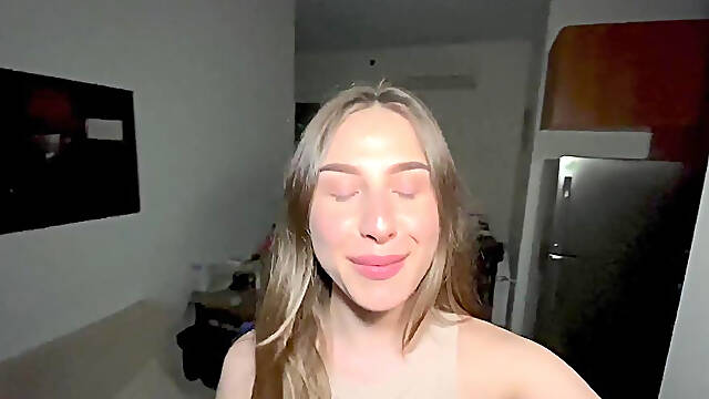 I Roughly Fucked My Green-Eyed Girlfriend In The Dorm Room