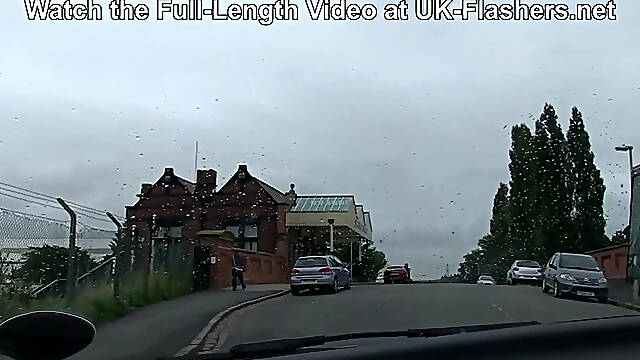 No Shame! British MILF Bonnie Rose Flashing and Pissing around town at UK-Flashers