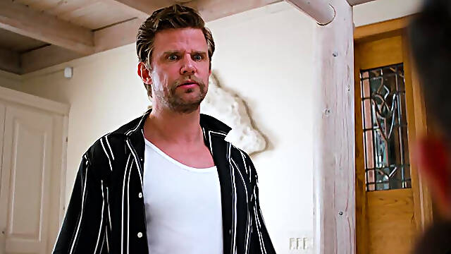 Travel buddies DP super horny Asian MILF Ember Snow in a motel