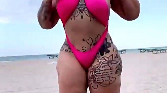 Entering the ass into the vagina