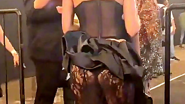 Sarah Jane Dias Butt, Breasts Scene in Sarah Jane Dias Sexy In On Red Carpet