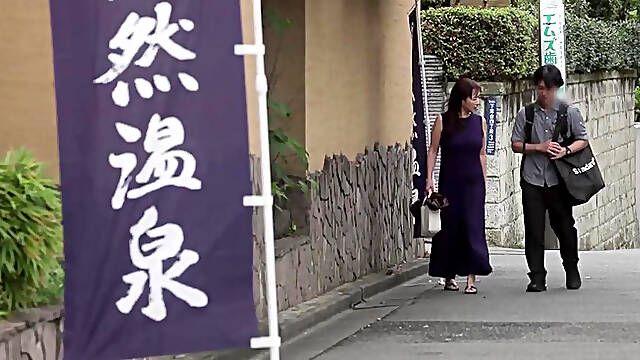 JU R675 - Momose Jogasaki (English Sub) (Reduce Mosaic)