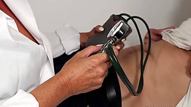 Nurse Dacada Gets Your Temperature Up Wife Sucking Stranger
