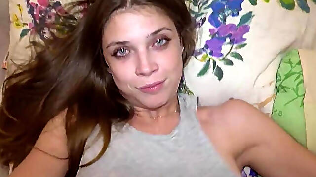 Weekend morning sex with cute girl ended double cumshot - povxduiln