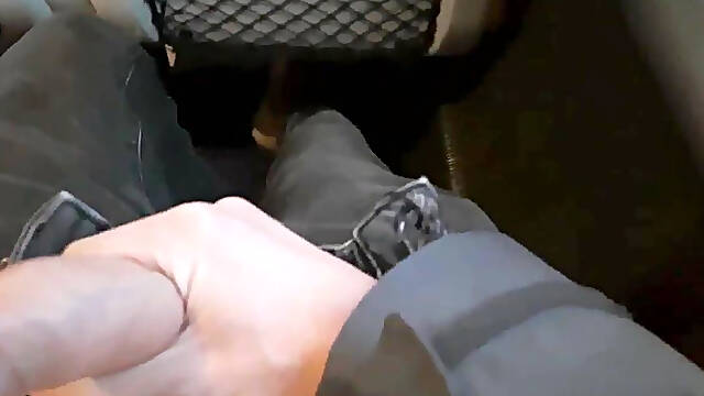 I pull out my cock in front of the slut in the train.vyvsy
