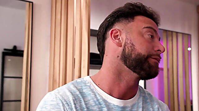 Big tits MILF stepmom Sophia Locke got pregnant by stepson Seth Gamble