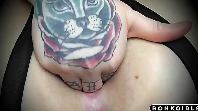 Super Slutty GF: Big Tits, Big Ass, and Fisting