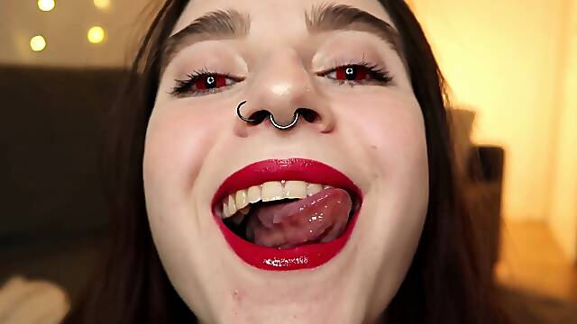 Pale amateur teen brunette Lynn Love