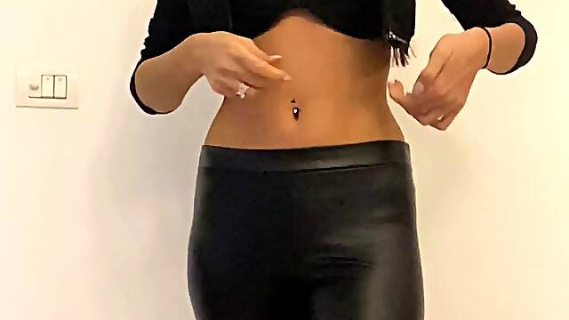 Leann amateur beautiful brunette with big boobs