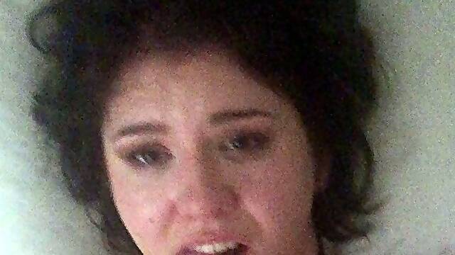 Leann amateur beautiful brunette with big boobs