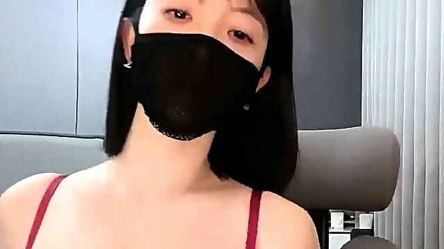 Emo Teen Show Her Big Boobs on Webcam
