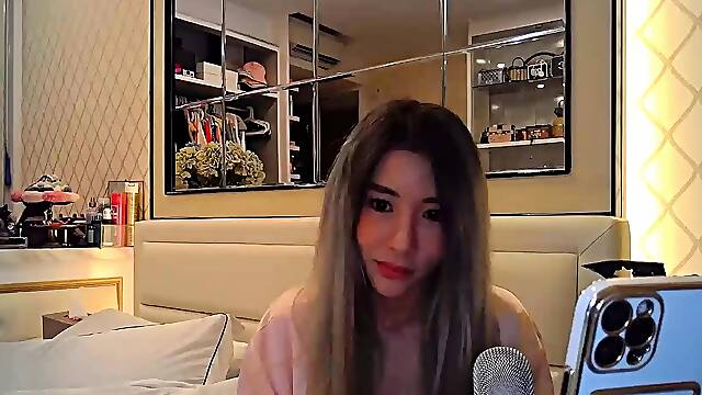 Mom amateur webcam pussy masturbate