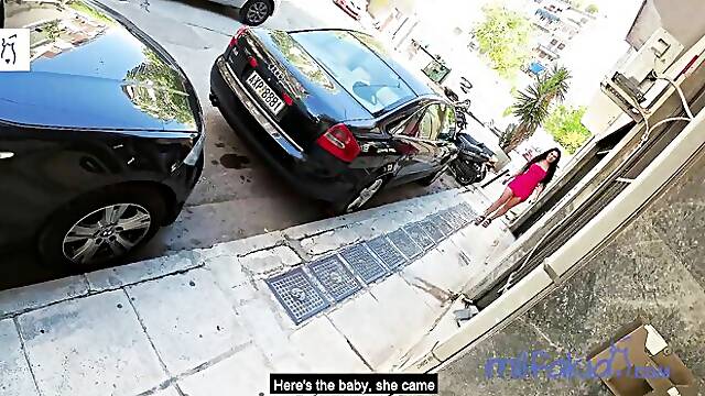 Bouncy lovebirds europa clip