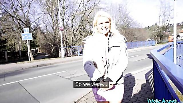 Sinful Martin Gun and Gina Varney at blowjob in public movie