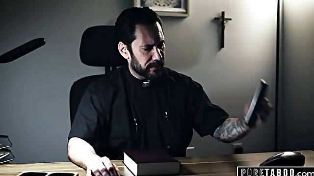 Big cock action with wonderful Tommy Pistol and Eliza Eves from Pure Taboo