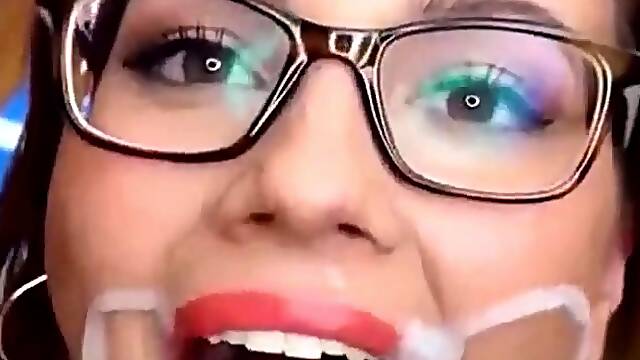 Busty JenKowski bukkake cumslut