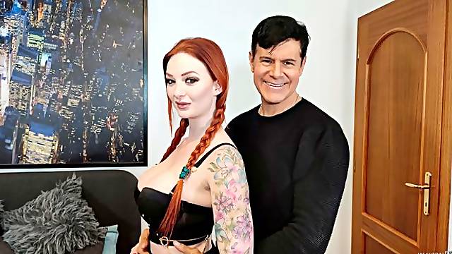 Squirting Ginger Bush Alert! - Zara duRose Squirts on Porno Dan!