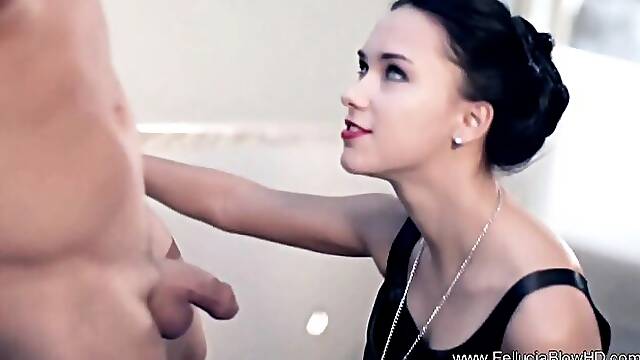 Fellucia Blow HD featuring Victoria Sweets hd dirt