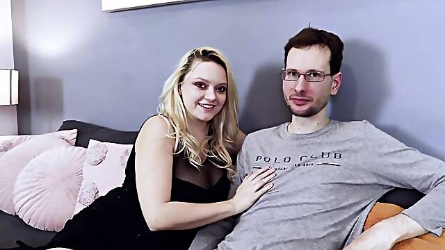 Sweet lasss reczna robota trailer