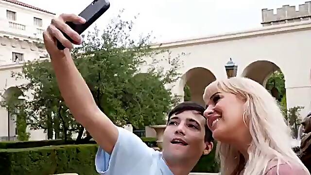 Hustler : Jordan Maxx: Big Ass, Blowjob Milf Porn