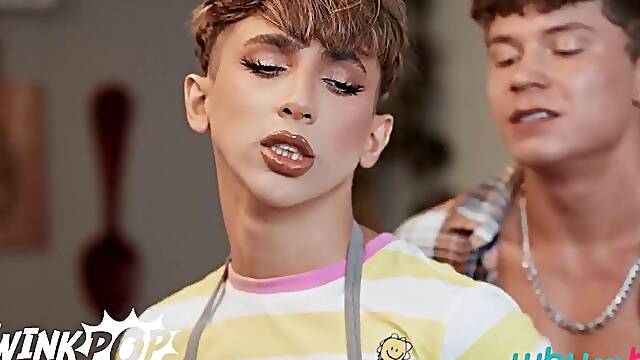 TWINKPOP - Foxy Alex Joins Cherry Kiss And Drake Von For A Hot Threesome After A Flirty Thanksgiving Feast