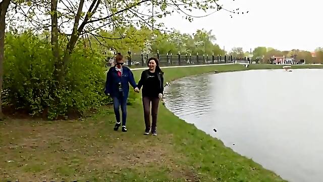 Blowjob mature mom spoiling girls