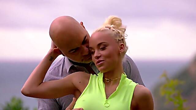 Lara Frost Gets Flexible During Anal Hardcore At