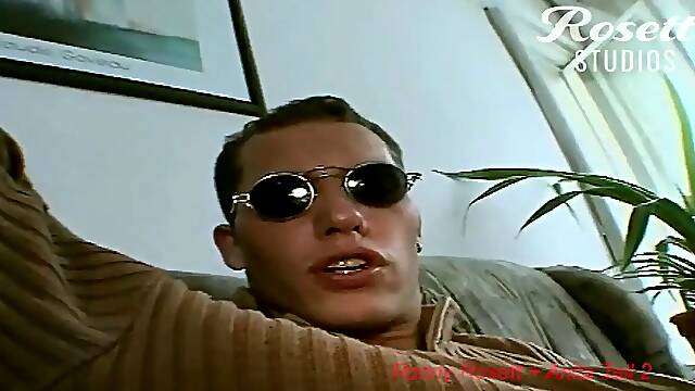 Kim - 2 Ronny der MILF Stecher