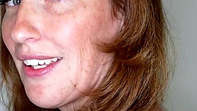 Cheating wife seems to really enjoy new cocks inside