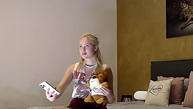 Hot and Sexy Big Tits chick gives a handjob full clothed on high heels for making the big shaft amateur guy dripping precum