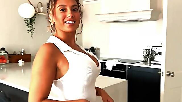 Gorgeous curves captivate in a wild hotel escapade of pure ecstasy.