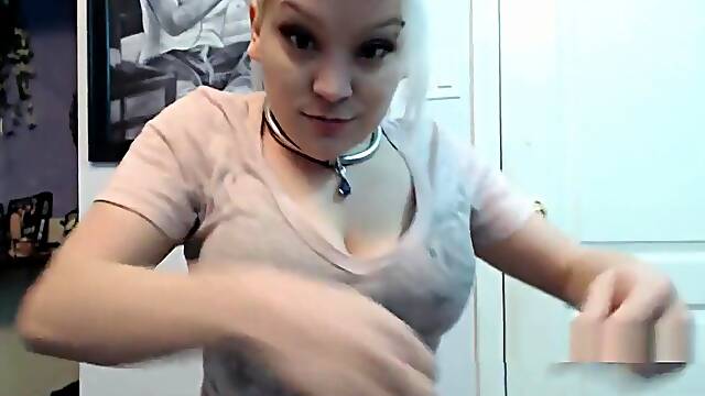 Busty Midget Gamer Fucking Gym Ball With Dildo