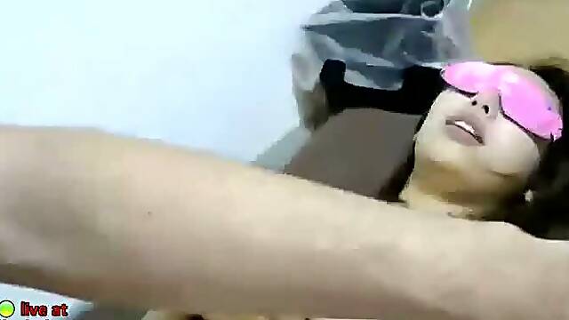 Korean horny webcam babe enjoys sex
