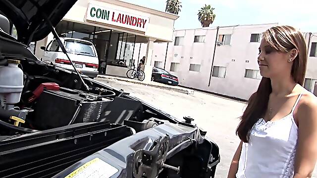 When her car breaks down she pays the mechanic with pussy