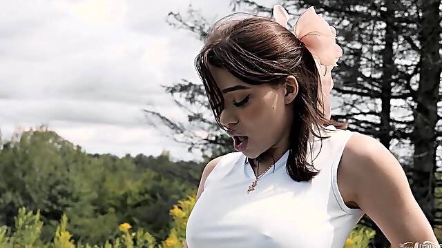 William Seeds Outdoor Sneaky Affair Ignites Heat