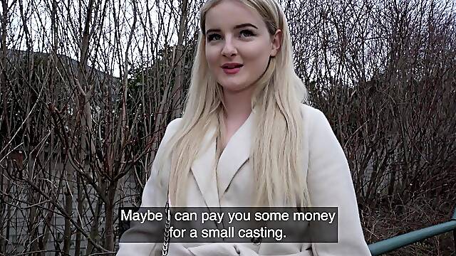 Martin Gun’s Californian Blonde Passion in Public