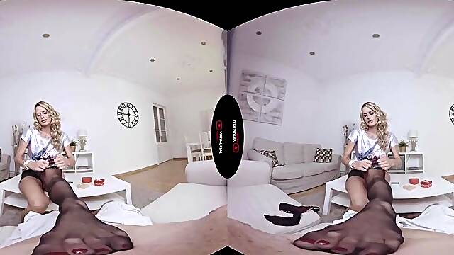 VirtualRealPorn.com - Giving presents to myself