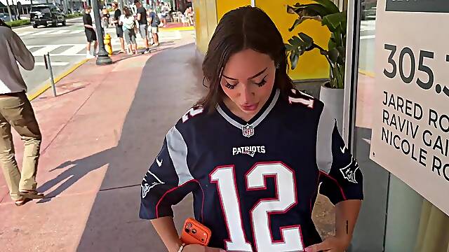 Sisi Rose bangs a Patriots player