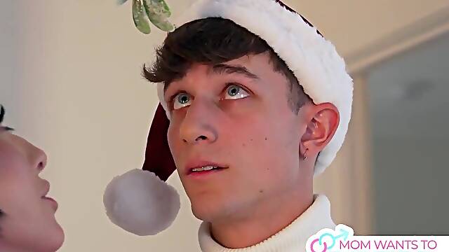 Jennifer White Christmas Creampie - Breed My Fertile Snatch Below the Mistletoe