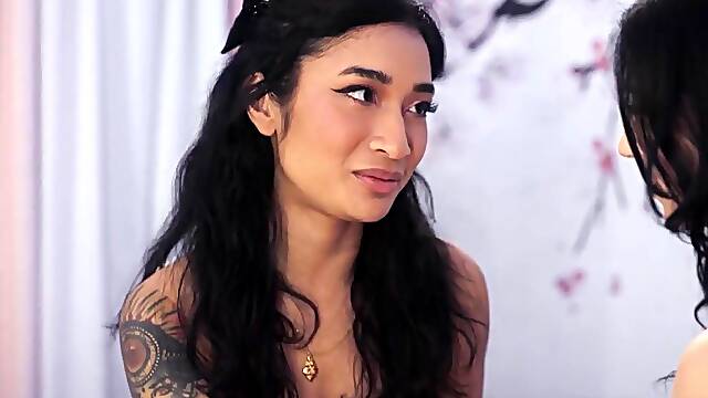 SHESEDUCEDME Valentines Day Breakup