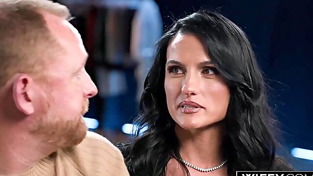 WIFEY Hotwife mother Id like to fuck Real Wife Ridley Rides Christians Dick Like A Pro