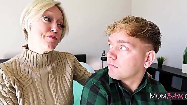 Sharing A Daybed With step MAMMA GONE SUPER WRONG!!