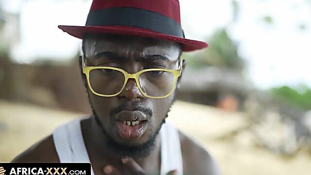 Rencounter with two curvy chicks