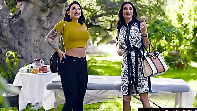 No Pants Surprise Leads To Wild Lesbo Scissoring