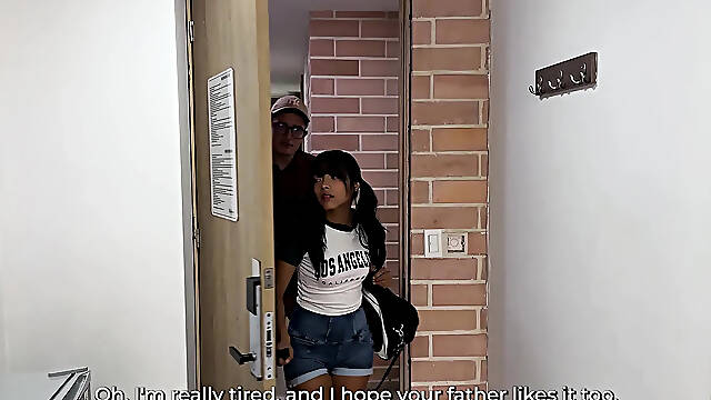 No greater amount rooms in the hotel? I must share a couch with my stepsisters