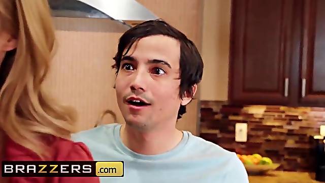 Lustful mother Id like to fuck Joslyn James enjoys a precious screw from her sons