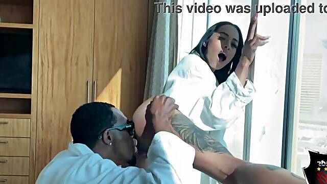 Hotel Window Pounding Leaves Ava Valentina Wet!