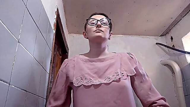 Stepmother plays with herself in front of the douche mirror. furry underarms.