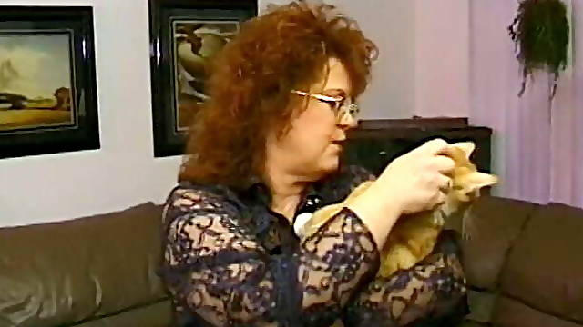Cock loving mature whore gags on thick pole